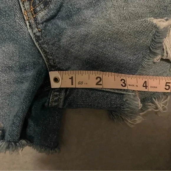 Free People We the Free cutoff denim shorts size 25 - Picture 8 of 8